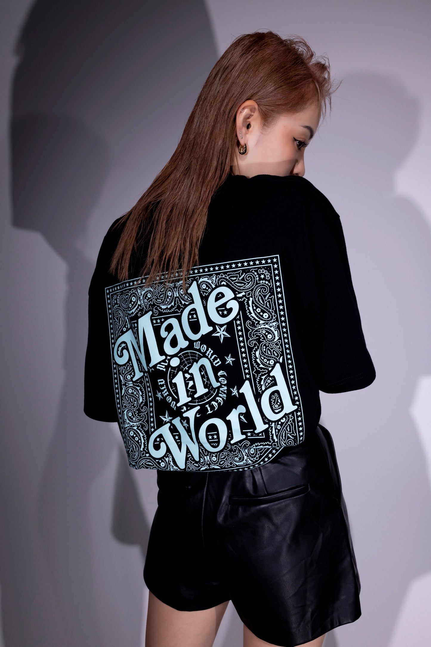 BANDANA LOGO T-SHIRT black x sax