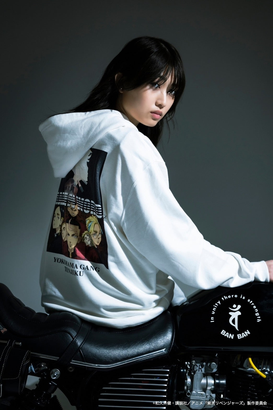 【在庫】pull over hoodie(EXECUTIVES)white