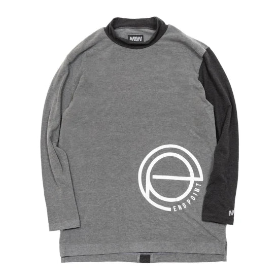 long sleeve mock neck shirt（large emblem） gray