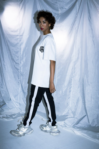 H.W crew neck tee （numbering）white