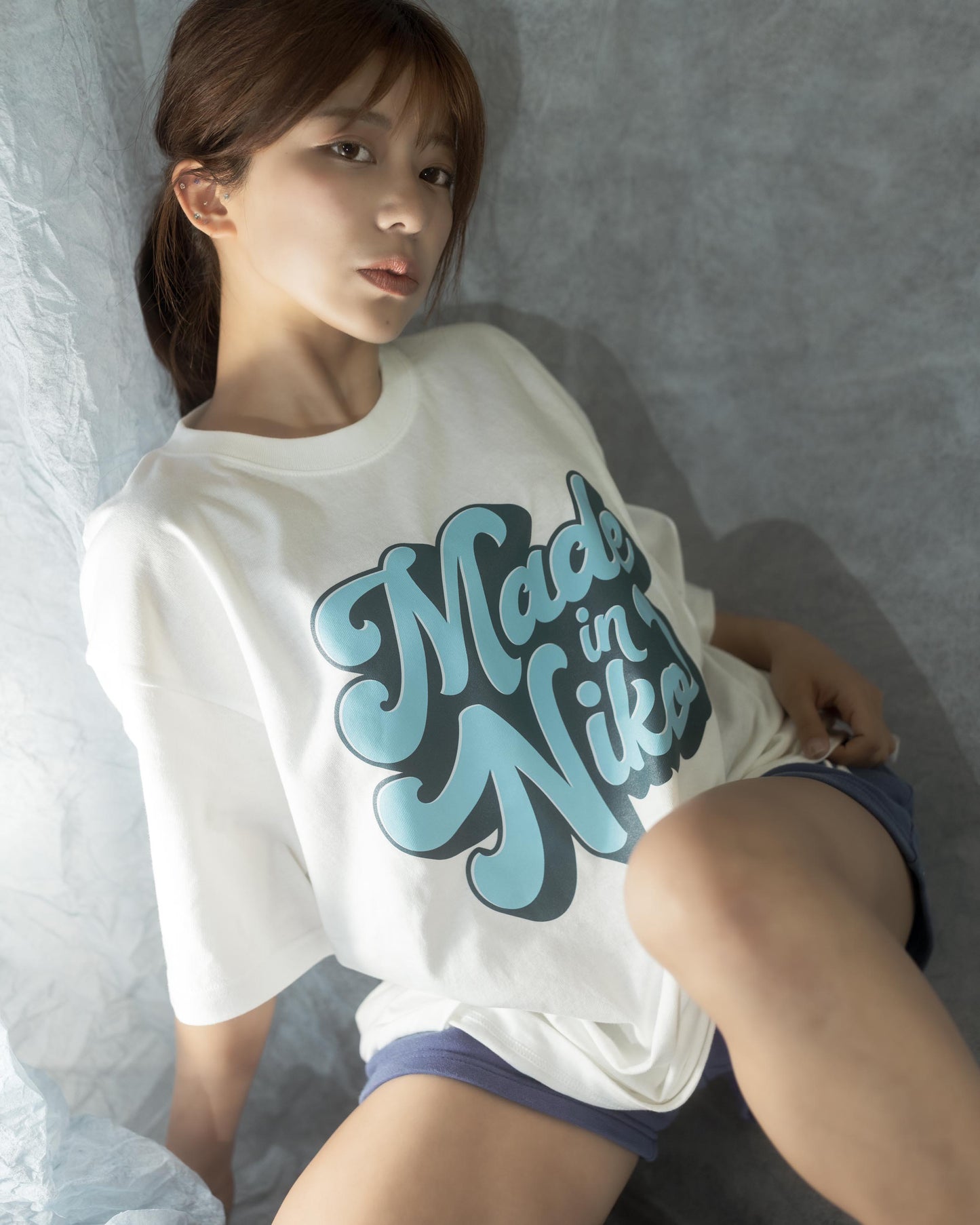 川越にこ × MIW  “Made in Niko” LOGO T-SHIRT  WHITE