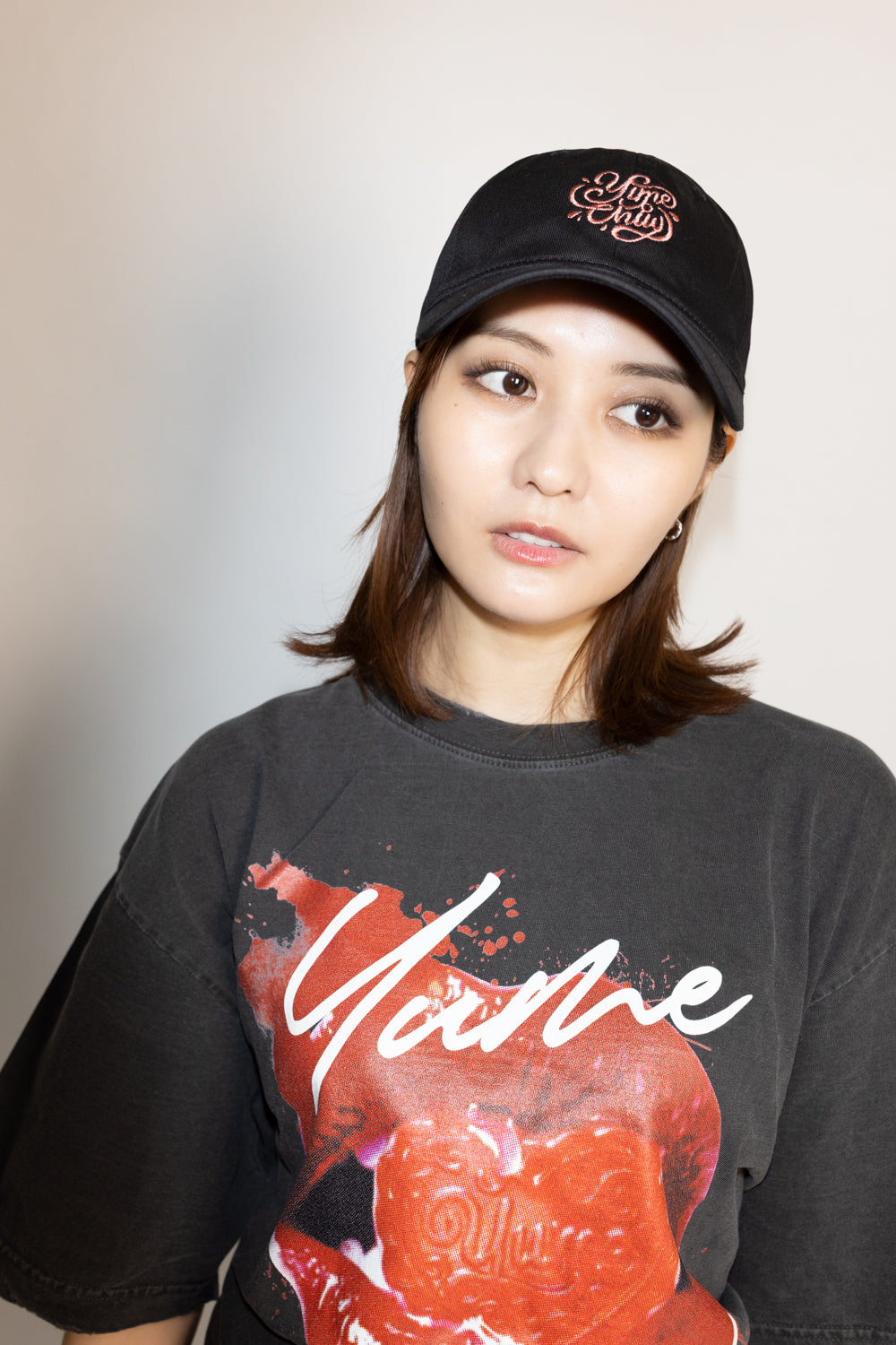 【林 ゆめ×MIW Collaboration】CAP PINKロゴ