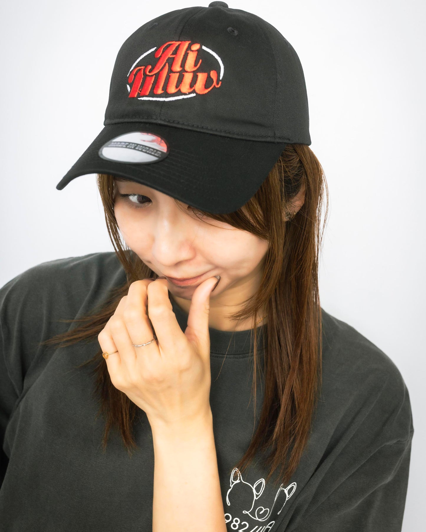 CAP Ai miw black 大友愛×MIW