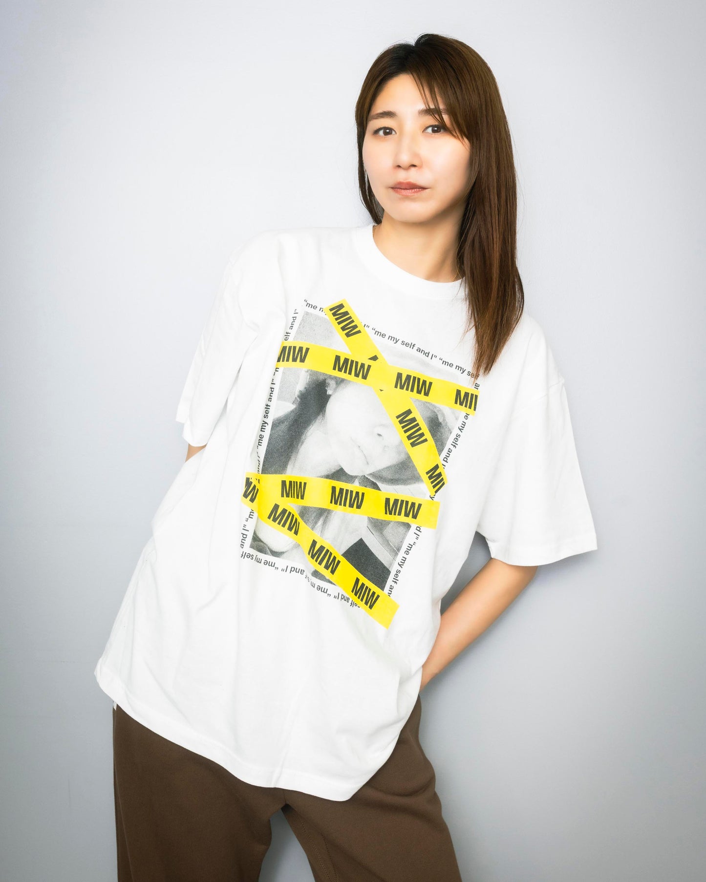 crew neck tee MIW tape white 大友愛×MIW