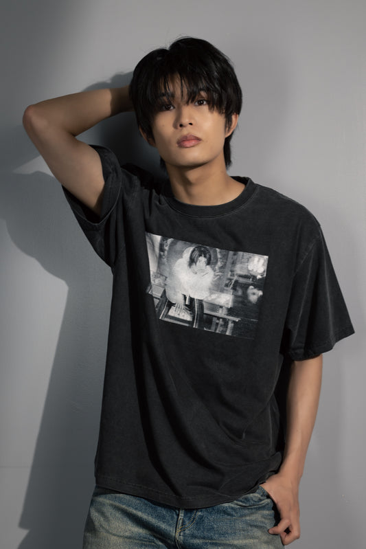 柊太朗 × MIW Photo T-shirt ink black