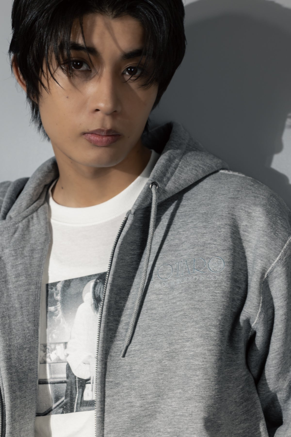 柊太朗 × MIW Photo T-shirt white