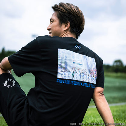 CAPTAIN TSUBASA stadium crew neck tee black