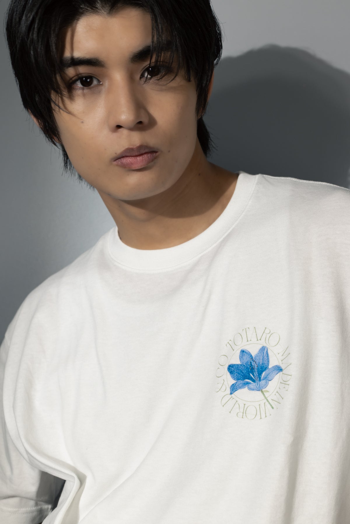 柊太朗 × MIW Flower T-shirt white