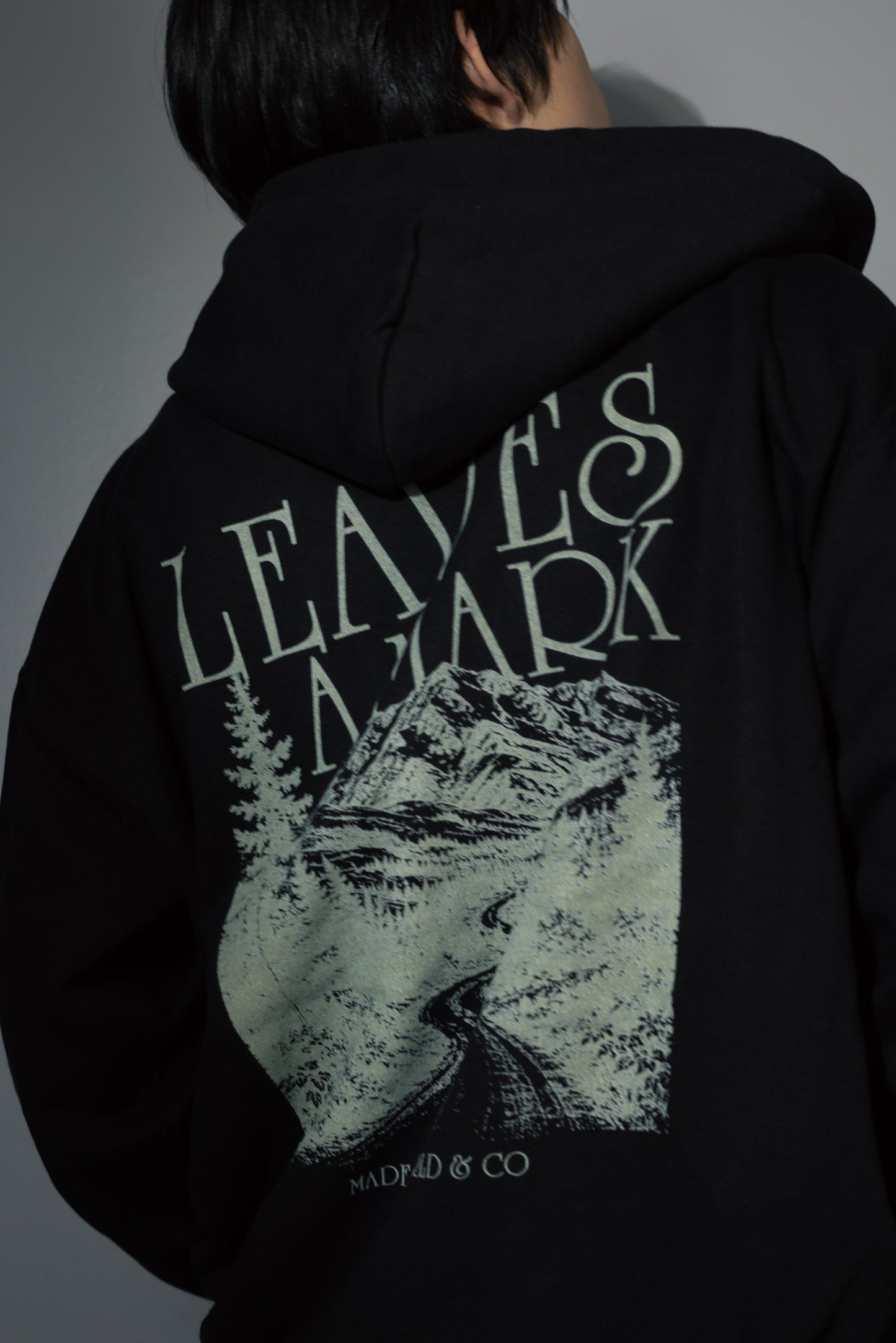 柊太朗 × MIW LEAVES A MARK Full Zip Hoodie black