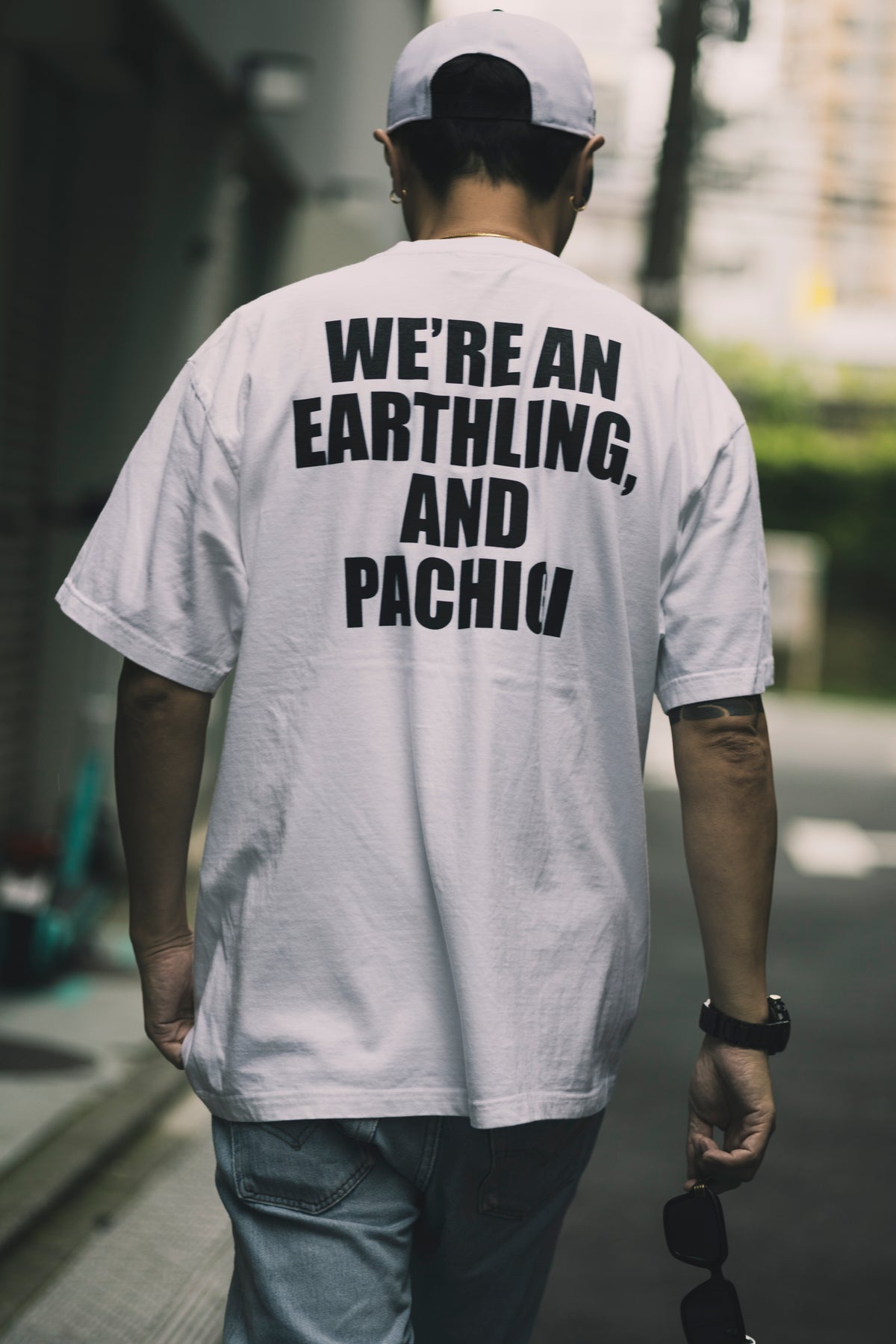 CHEHON × MIW “MADE IN PACHIGI” TEE WHITE