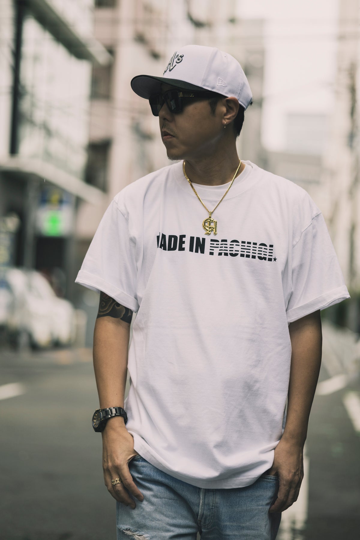 CHEHON × MIW “MADE IN PACHIGI” TEE WHITE