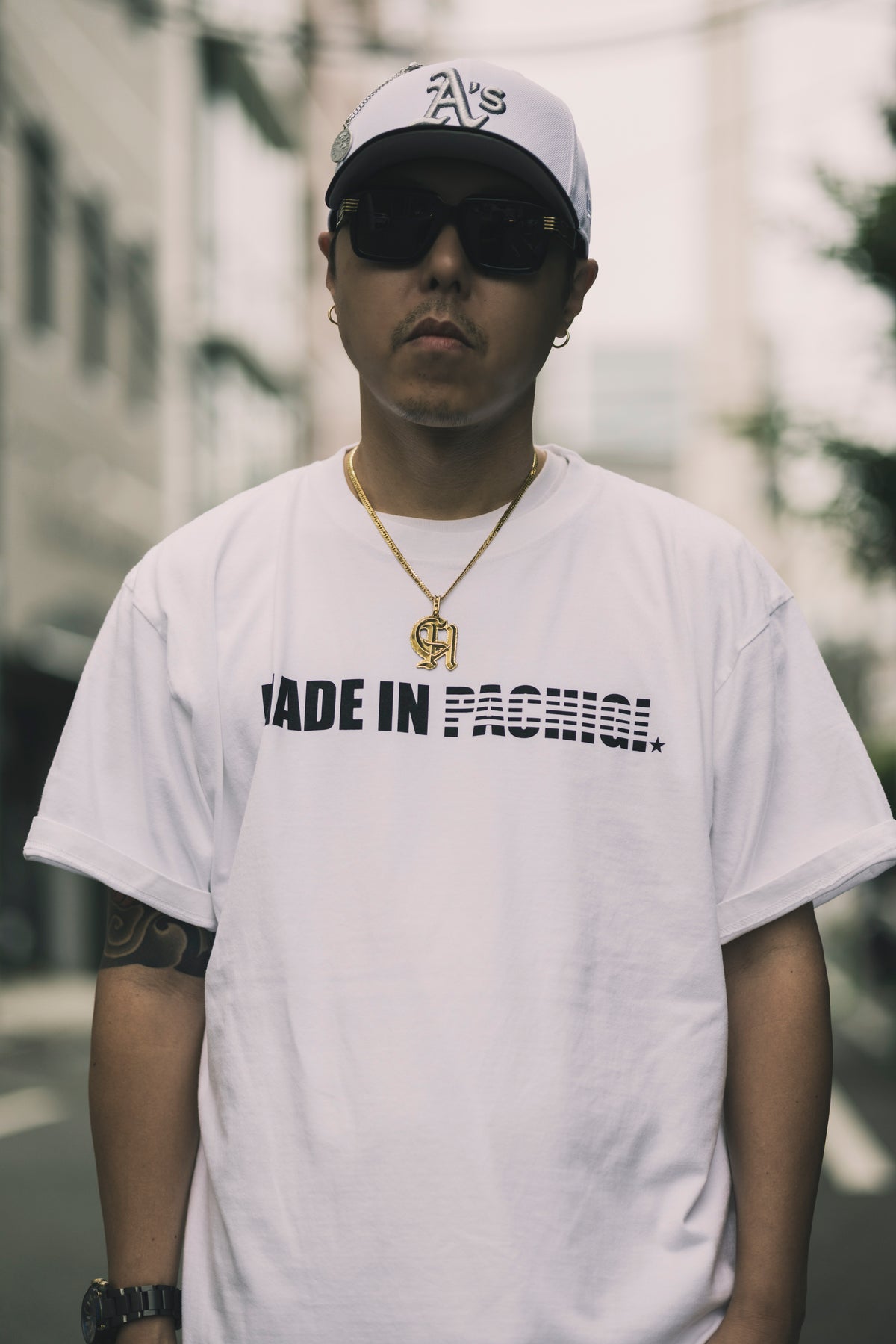 CHEHON × MIW “MADE IN PACHIGI” TEE WHITE