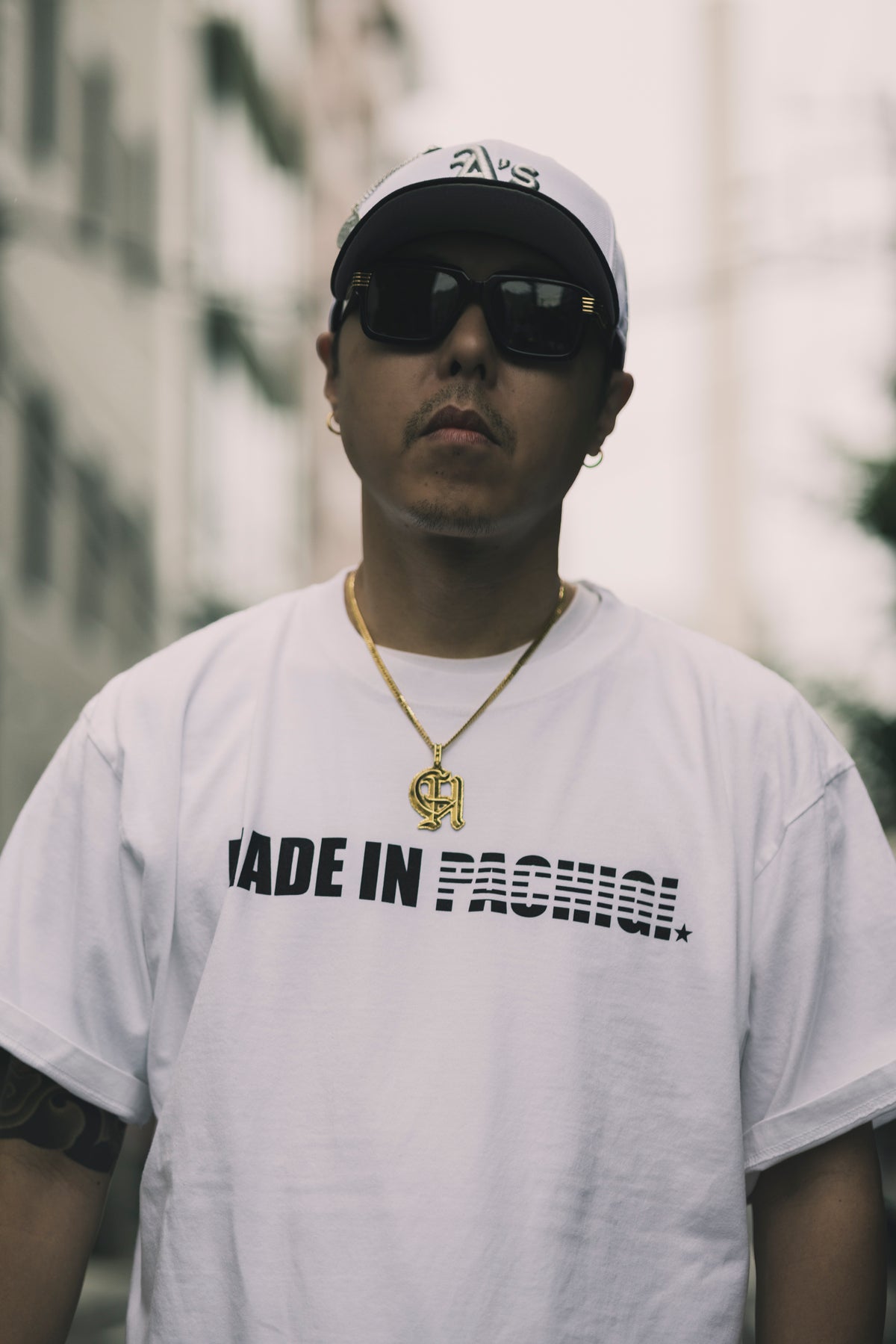 CHEHON × MIW “MADE IN PACHIGI” TEE WHITE