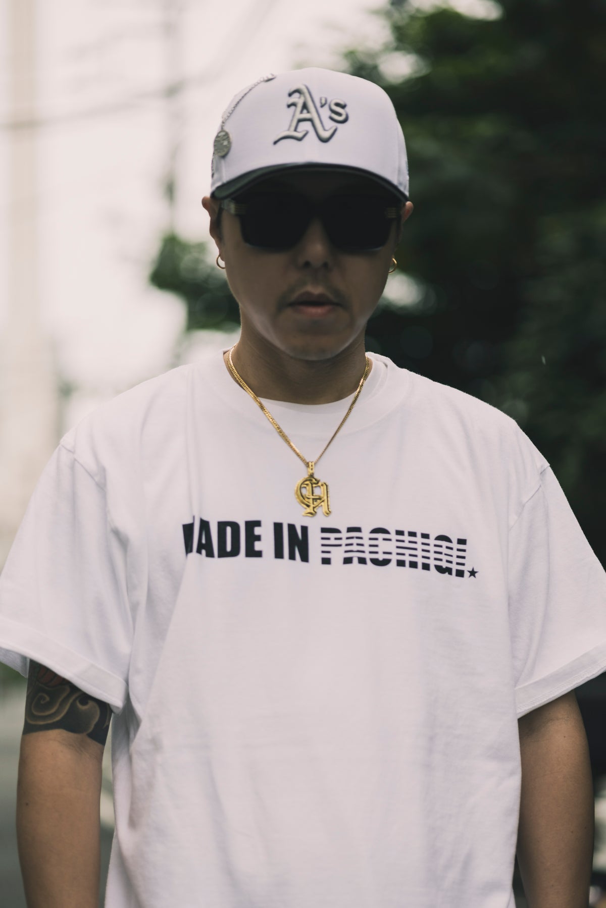 CHEHON × MIW “MADE IN PACHIGI” TEE WHITE