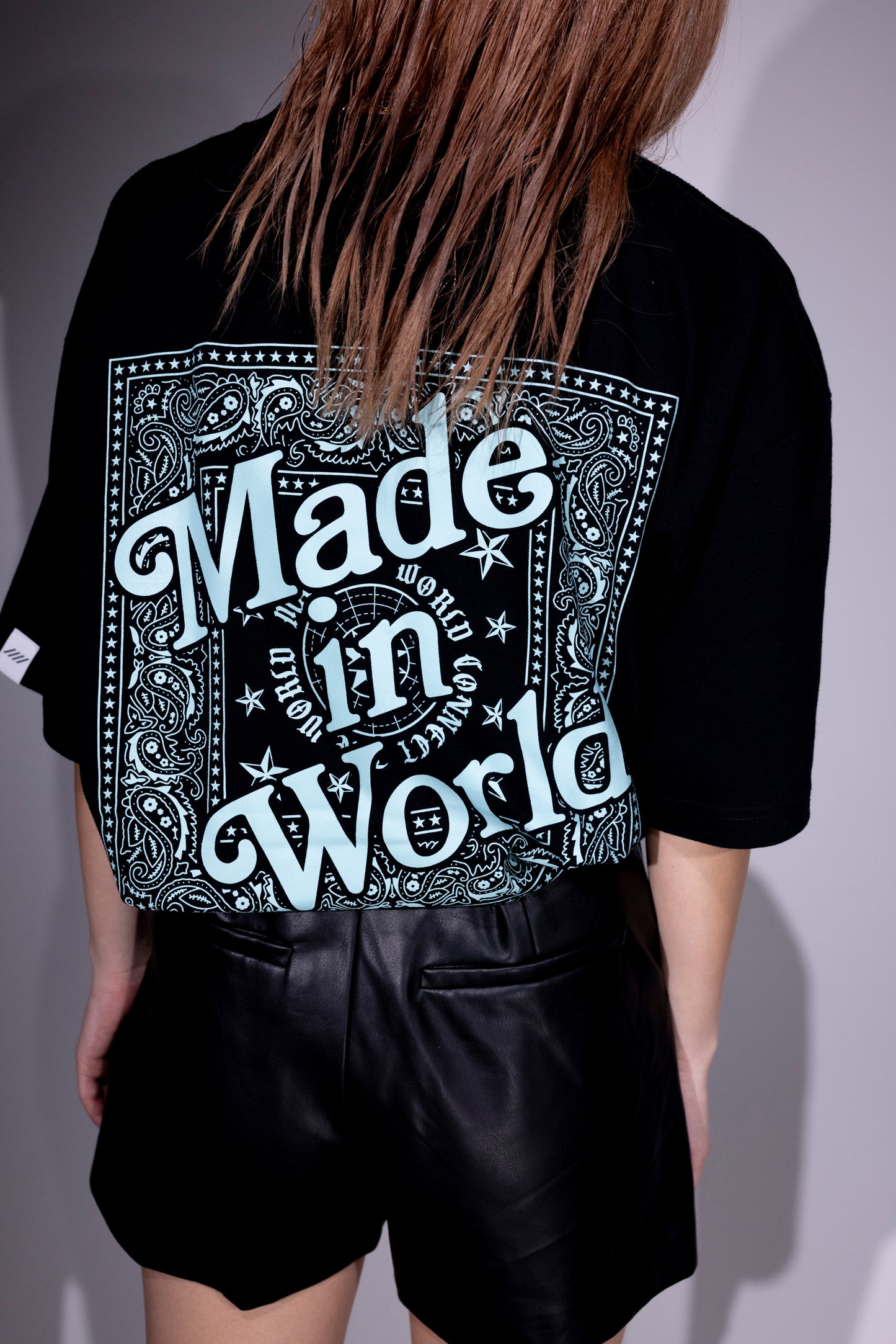 BANDANA LOGO T-SHIRT black x sax