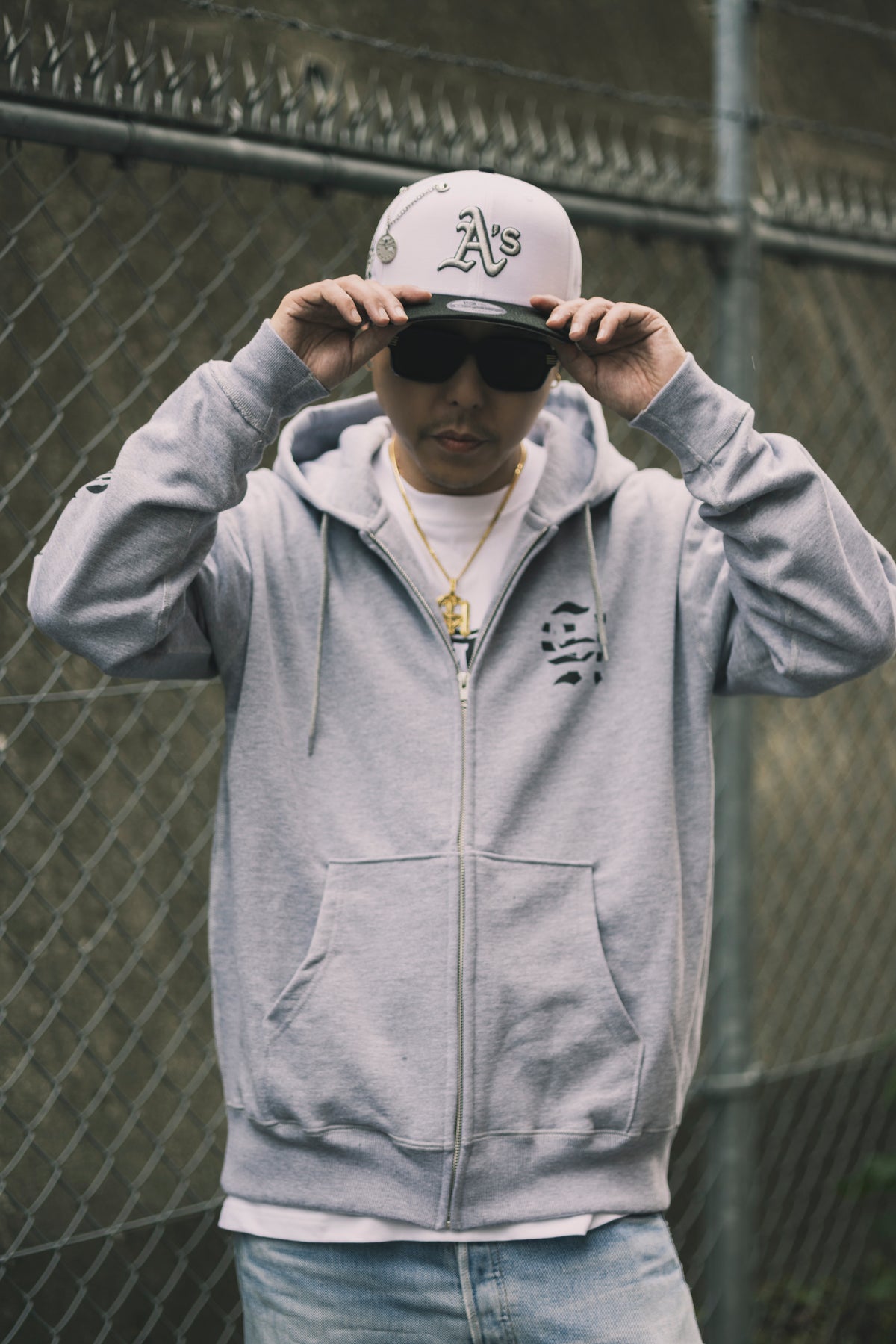 CHEHON × MIW FULL ZIP HOODIE GRAY