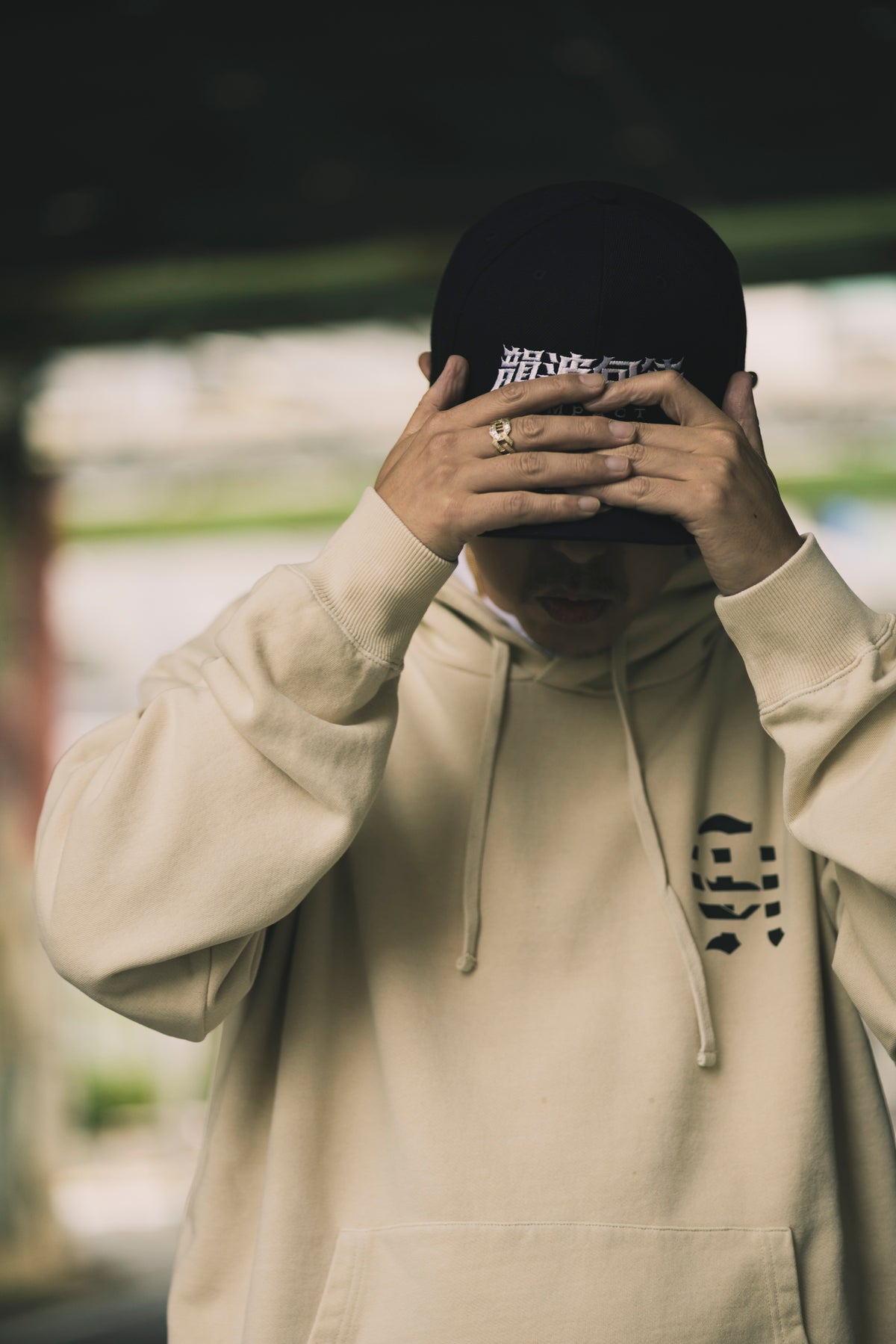 CHEHON × MIW PULLOVER HOODIE NUTURAL
