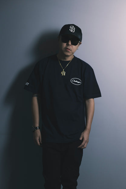 CHEHON × MIW “Challenger” TEE BLACK