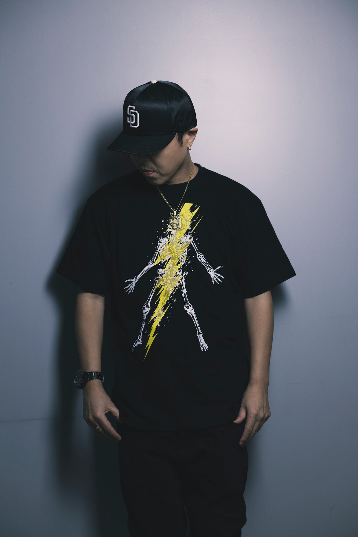 CHEHON × MIW “韻波句徒skull” TEE BLACK