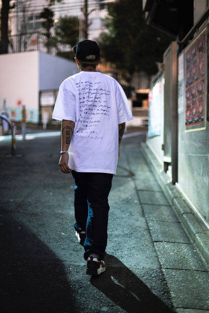 ASH DA HERO crewneck tee(GOOD MORNING HELLO GOOD BYE) white