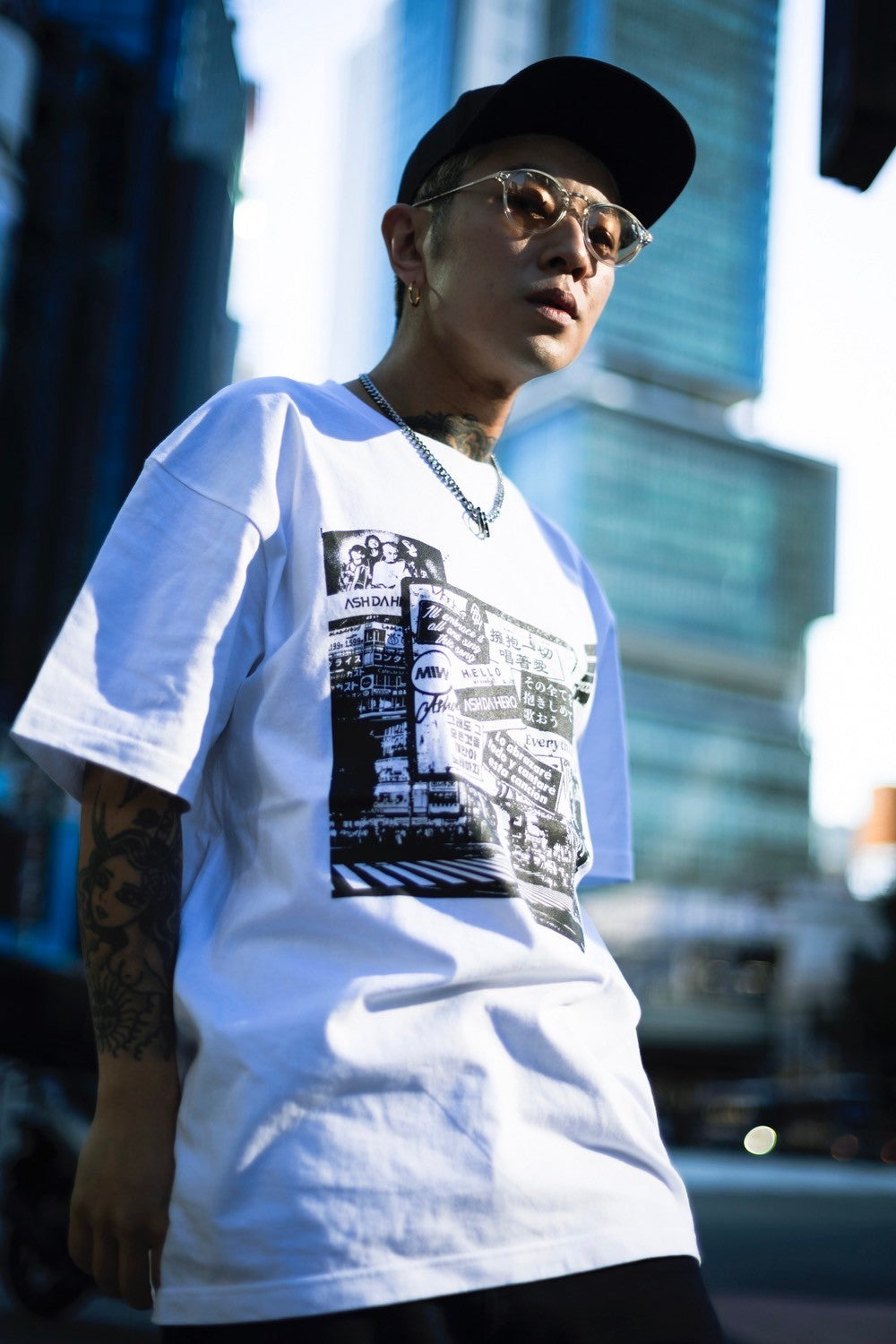 ASH DA HERO crewneck tee(Everything) white