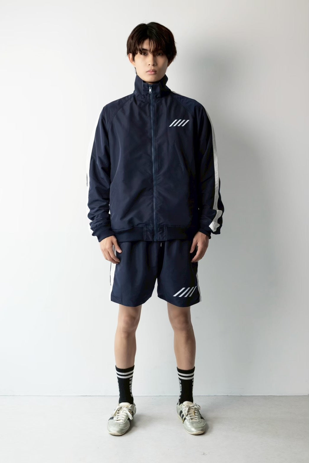 LIGHT TECH　BLOUSON  NAVY