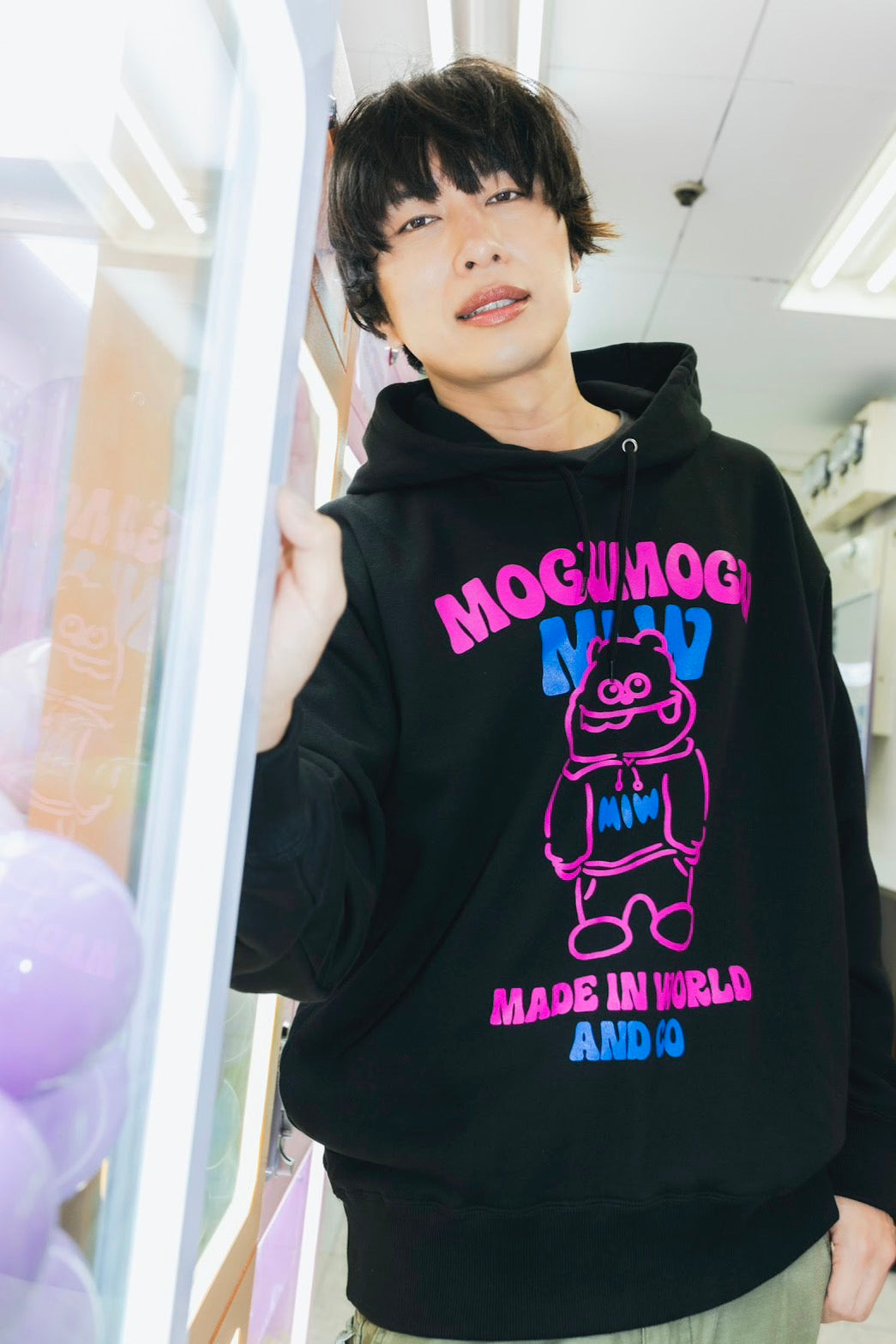甘党男子×MADE IN WORLD&CO HOODIE（mogumogu）