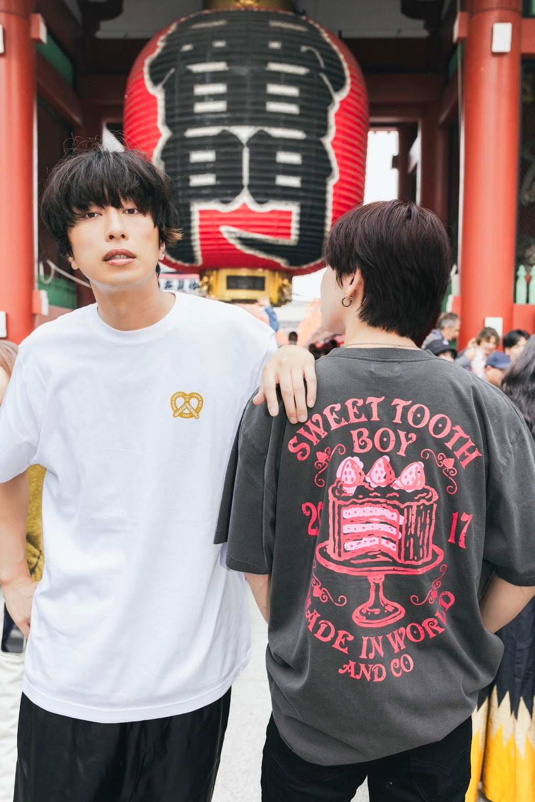 甘党男子×MADE IN WORLD&CO  TEE（cake）