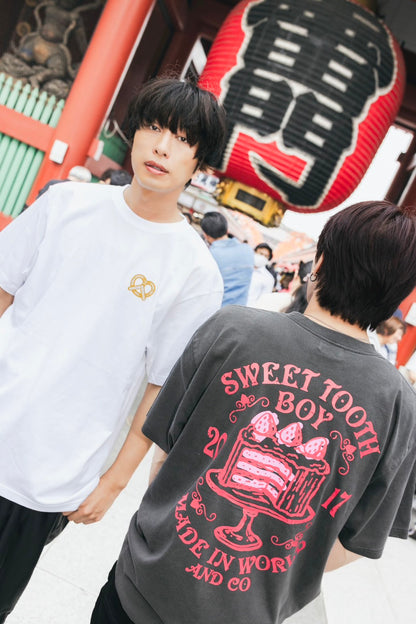 甘党男子×MADE IN WORLD&CO  TEE（cake）