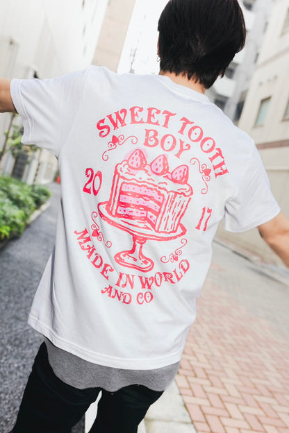 甘党男子×MADE IN WORLD&CO  TEE（cake）